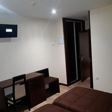 Casa de hóspedes Complejo O Pineiral 3*