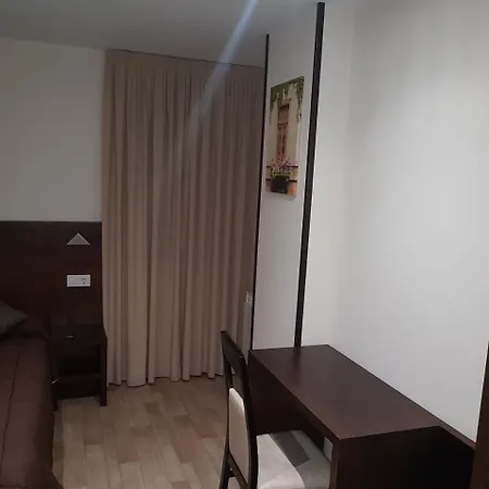 Complejo O Pineiral 3*