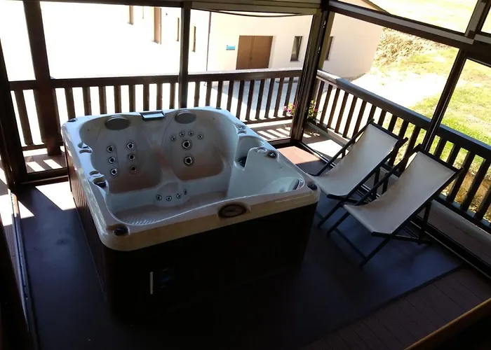 Complejo O Pineiral 3* A Fonsagrada